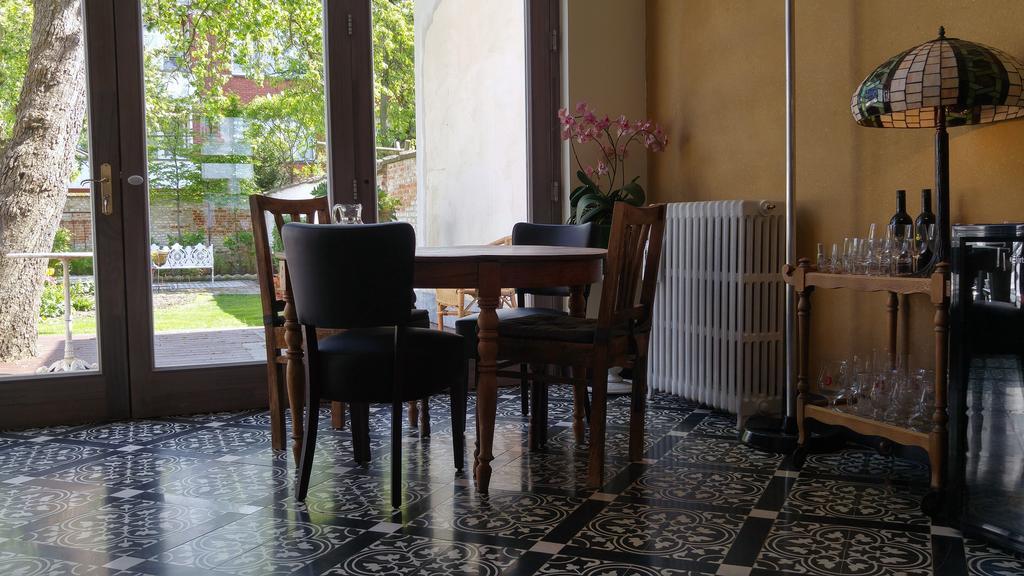 Bed & Breakfast Exterlaer Antwerpia Zewnętrze zdjęcie